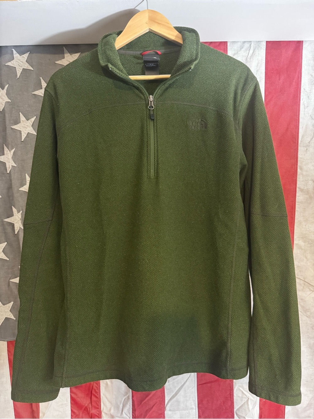The North Face Green Half-Zip Lightweight Pullover